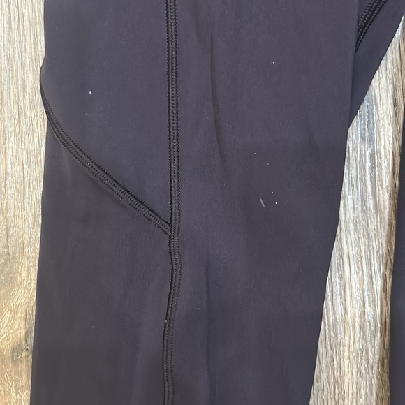 Lululemon Fast & Free Leggings in Plum xs small Size 4 - Picture 6 of 8